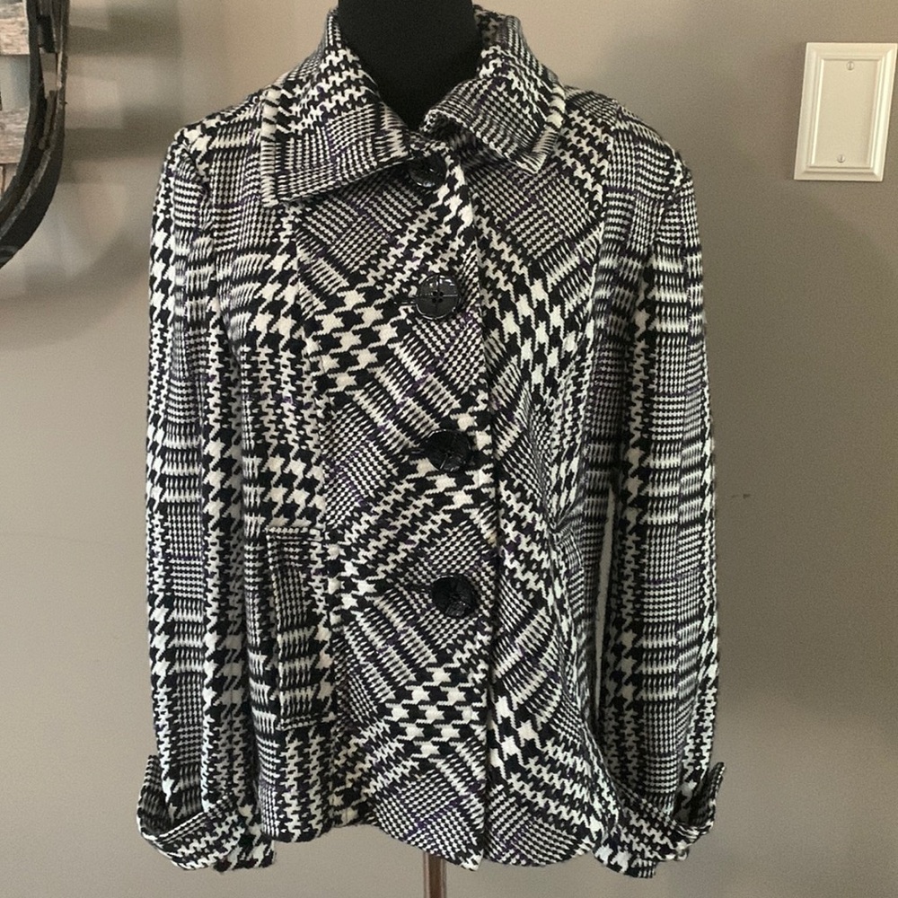 Chicos black checked car coat, size (1)